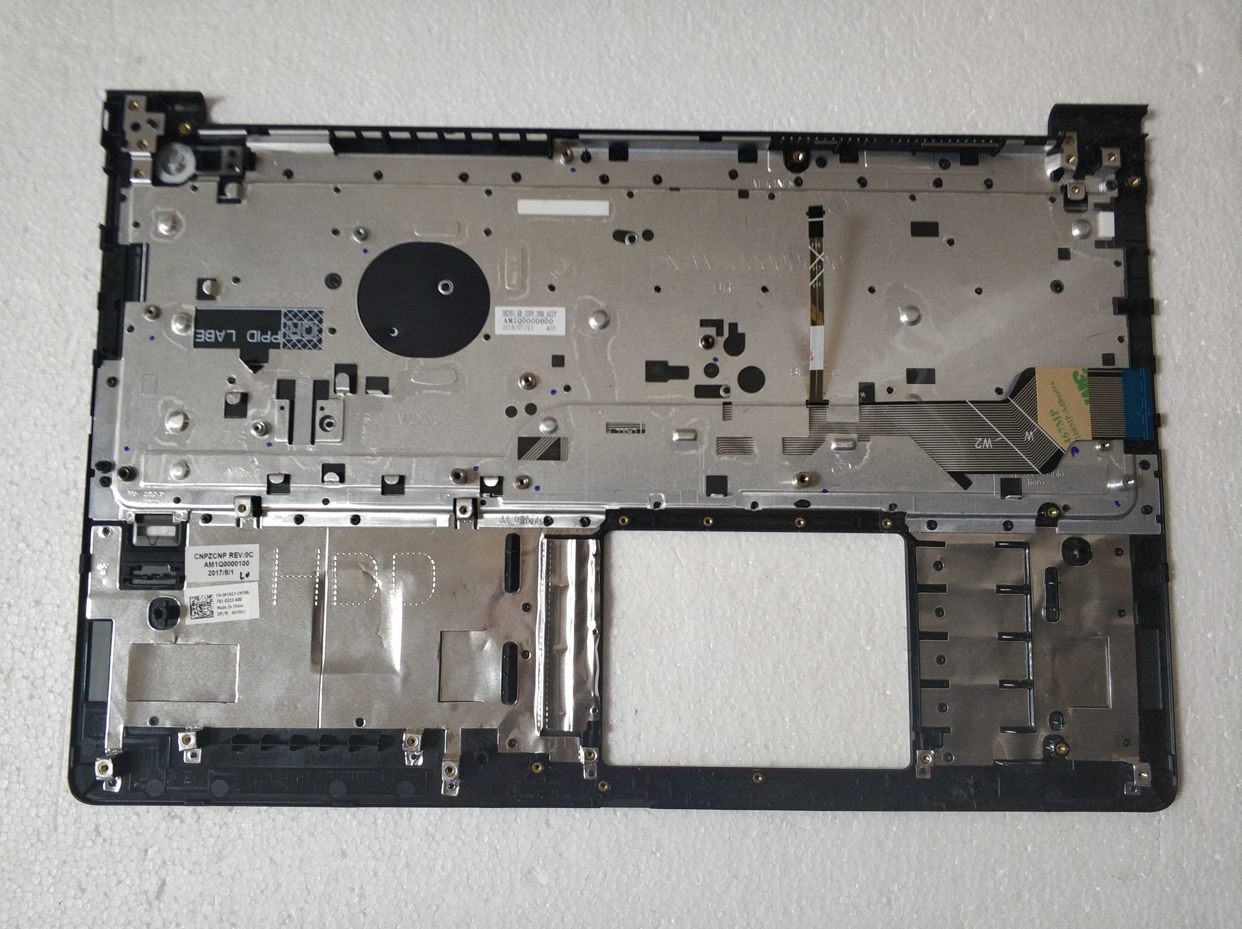 Dell Vostro 15 5000 5568 V5568 palm rest shell upper cover keyboard