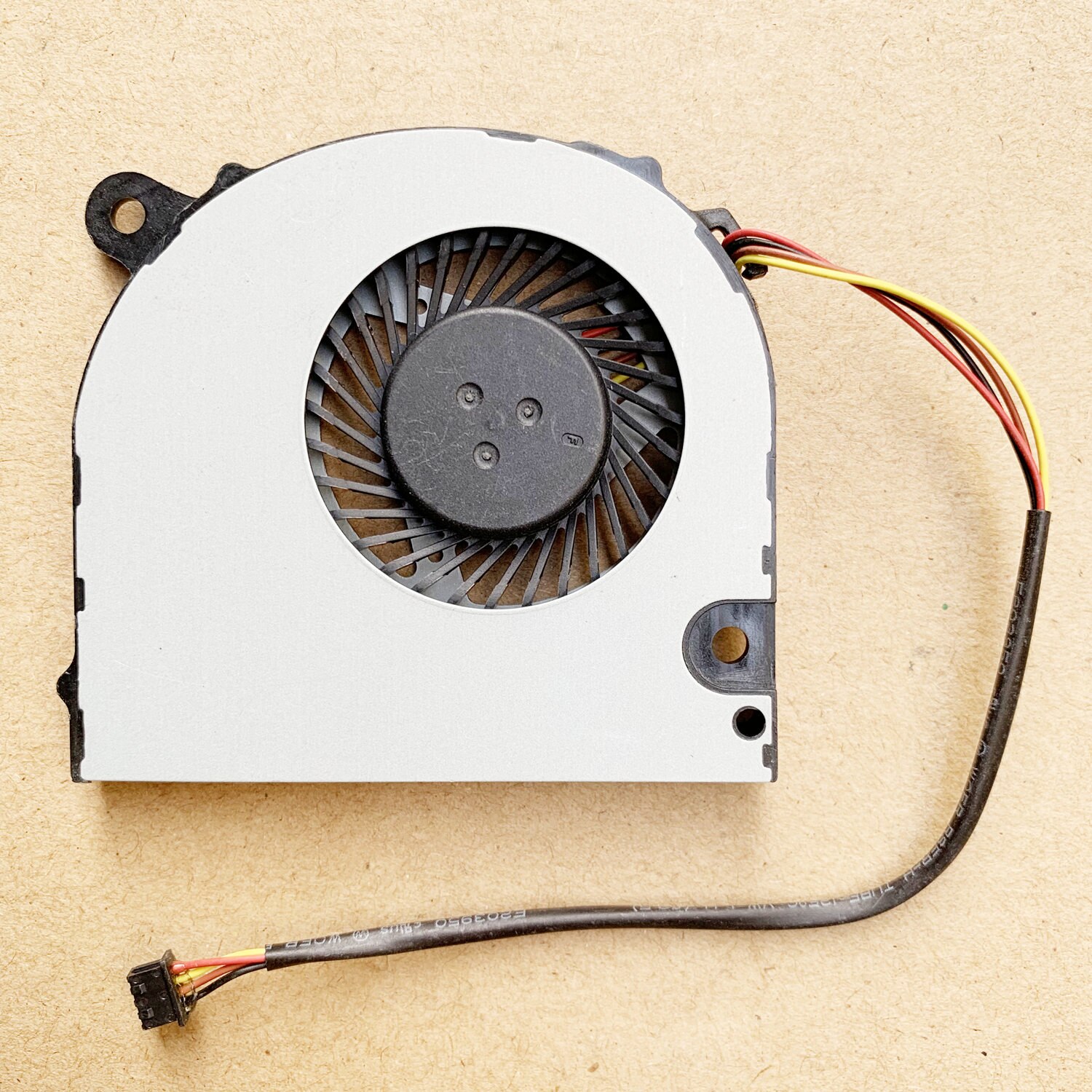 Cooling Fan Lenovo C260 AiO EG50060S2-C010-S9A KSB05105HC DH41 DC28000E8D0