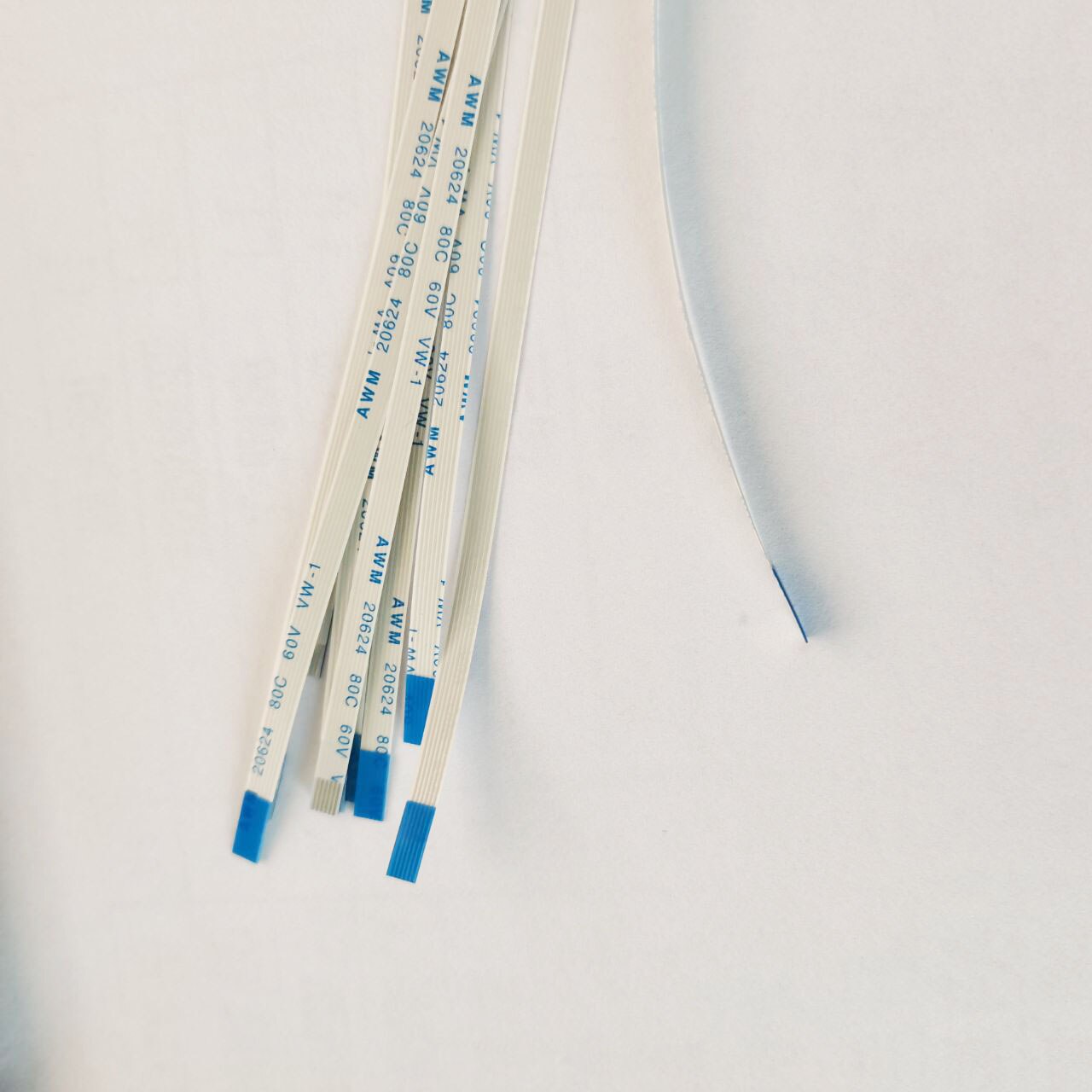 1 PC NEW Touchpad Cable Trackpad Cable For ASUS X451 X550V X551M Y581C D452 X550C 6 Pin 20CM 1 PC NEW Touchpad Cable Trackpad Cable For ASUS X451 X550V X551M Y581C D452 X550C 6 Pin 20CM